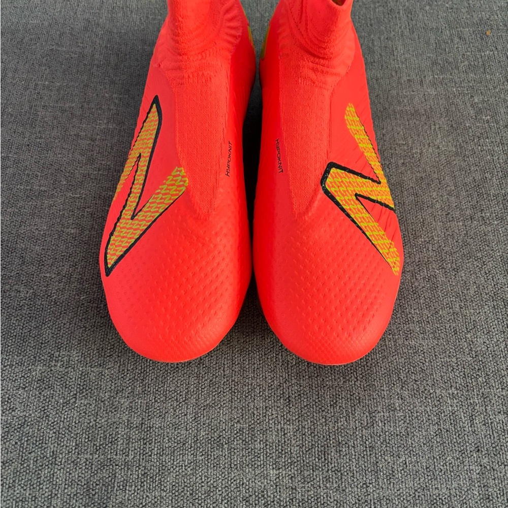 New Balance Men’s Tekela V4 Elite soccer cleats